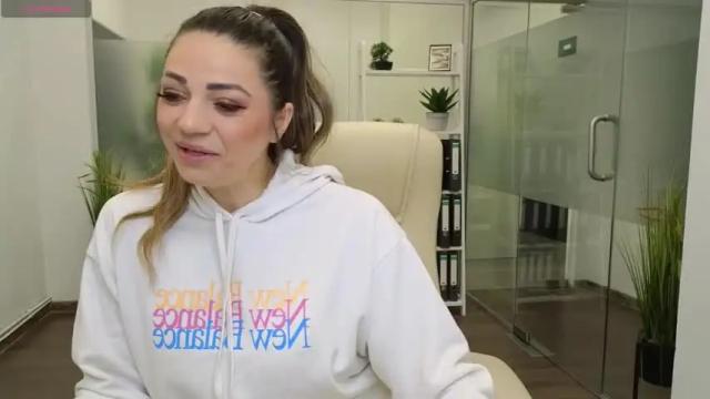 Thumbnail 1, jessyjen's Stream at Chaturbate, 21 months ago