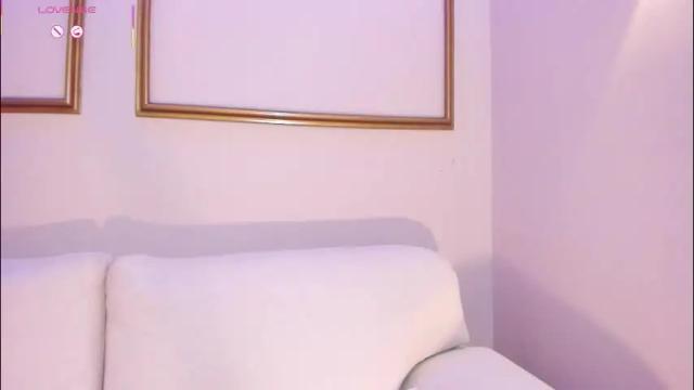 Image 10 of jessymorgan_ Stream on Chaturbate on 9 days ago