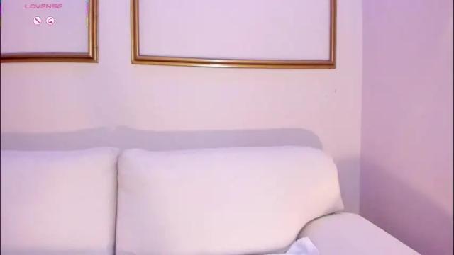 Image 7 of jessymorgan_ Stream on Chaturbate on 9 days ago