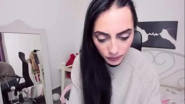 Image 4 of jessystarrr Stream on Chaturbate on 1 month ago