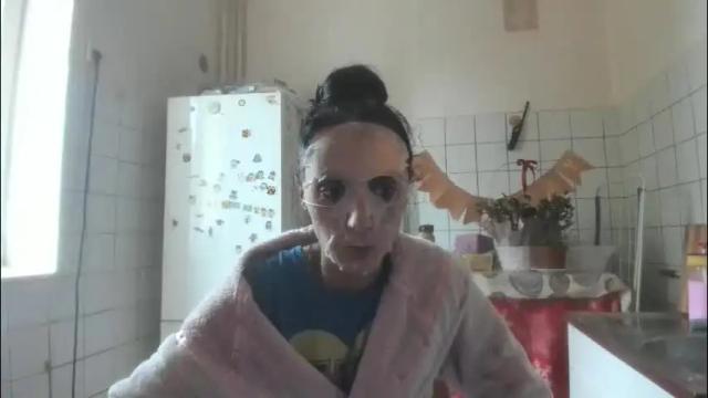 Image 2 of jessystarrr Stream on Chaturbate on 1 month ago