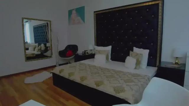 Image 3 of jessytexxas Stream on Chaturbate on 19 months ago