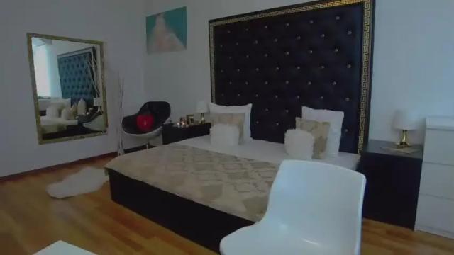 Image 4 of jessytexxas Stream on Chaturbate on 19 months ago