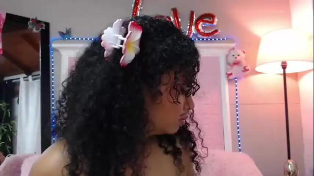 Image 3 of jessyzoe Stream on Chaturbate on 11 days ago