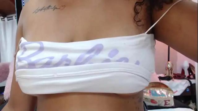Image 7 of jessyzoe Stream on Chaturbate on 11 days ago