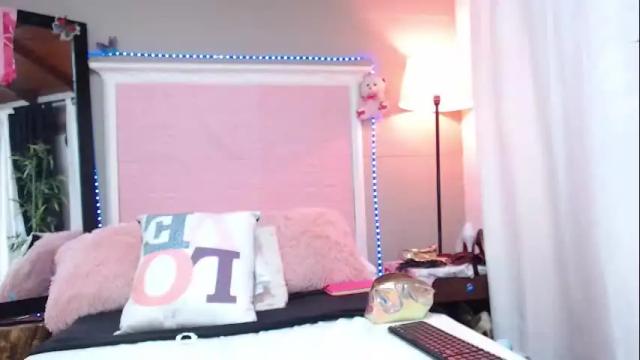 Image 11 of jessyzoe Stream on Chaturbate on 5 days ago