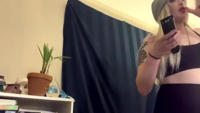 Image 10 of jesy_enigma Stream on Chaturbate on 14 months ago
