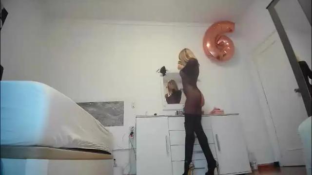 Image 6 of jesyruby21 Stream on Chaturbate on 10 days ago