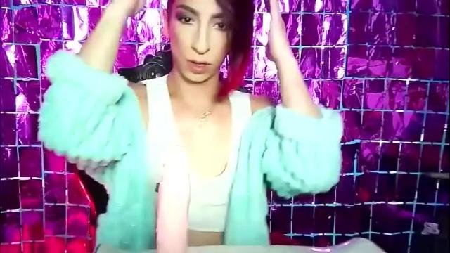 Image 12 of jet_clomet21 Stream on Chaturbate on 1 day ago