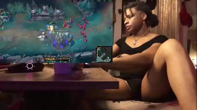 Image 11 of jetsdomain Stream on Chaturbate on 14 days ago