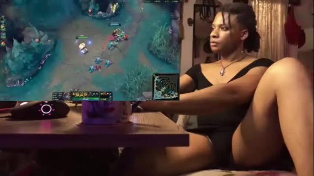 Image 3 of jetsdomain Stream on Chaturbate on 14 days ago