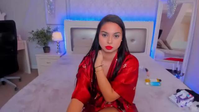 Image 3 of jeweljasmine Stream on Chaturbate on 15 months ago