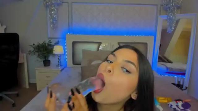 Image 8 of jeweljasmine Stream on Chaturbate on 15 months ago