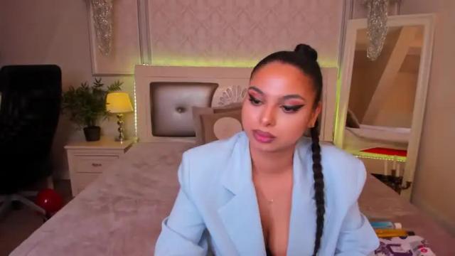 Image 7 of jeweljasmine Stream on Chaturbate on 15 months ago