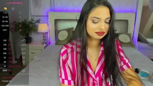 Image 10 of jeweljasmine Stream on Chaturbate on 14 months ago