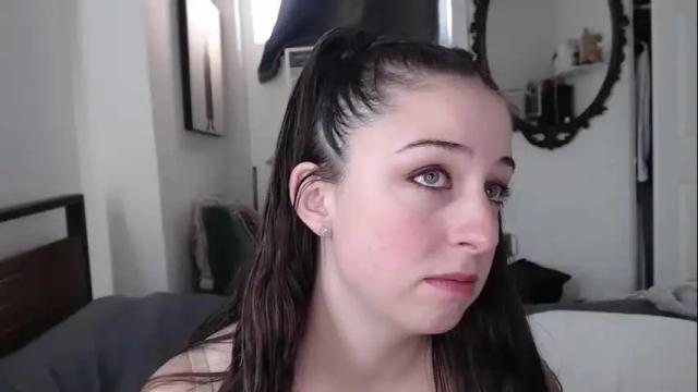 Image 7 of jewelrancid Stream on Chaturbate on 27 days ago