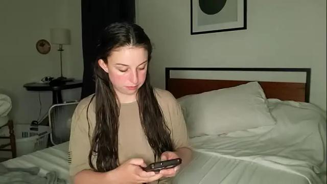 Image 11 of jewelrancid Stream on Chaturbate on 26 days ago