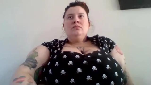 Image 8 of jezabelroot444 Stream on Chaturbate on 16 months ago