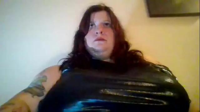 Image 11 of jezabelroot444 Stream on Chaturbate on 16 months ago