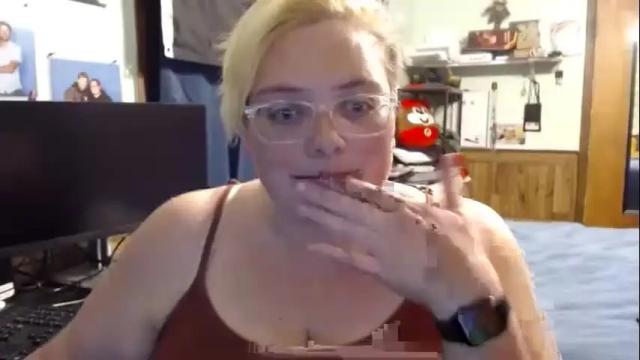 Image 12 of jezkallah Stream on Chaturbate on 24 months ago