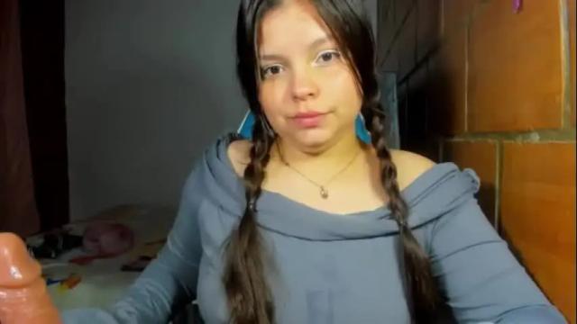 Image 4 of jezzy777rabitt Stream on Chaturbate on 29 days ago