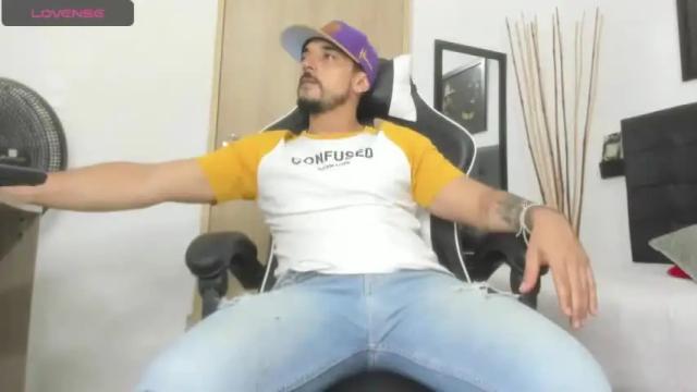 Image 11 of jhancarlos_ Stream on Chaturbate on 21 months ago