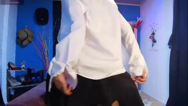 Image 3 of jhanne_cherry Stream on Chaturbate on 1 month ago