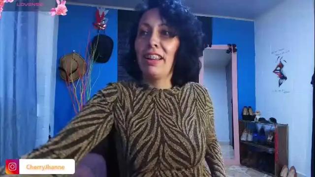 Image 3 of jhanne_cherry Stream on Chaturbate on 11 days ago