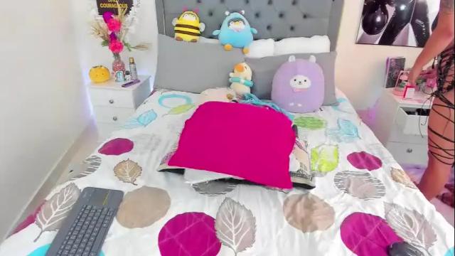 Image 8 of jhena_evans Stream on Chaturbate on 7 days ago