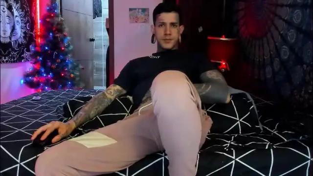 Image 6 of jhonny_ackerman Stream on Chaturbate on 15 days ago