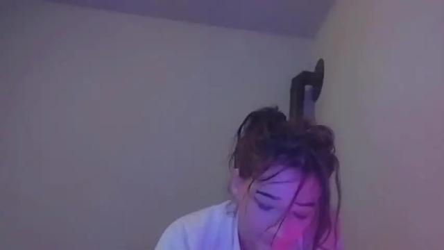 Image 7 of jhopeftw Stream on Chaturbate on 24 months ago