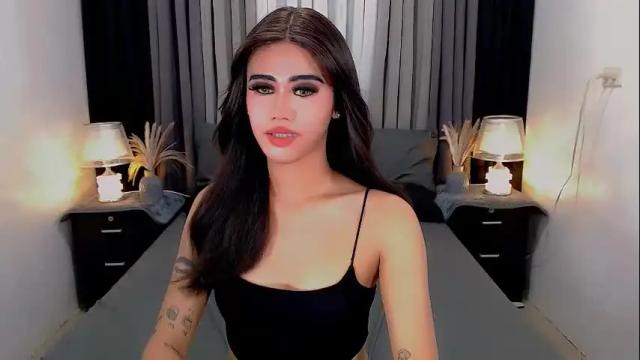 Image 10 of jhulianagrey Stream on Chaturbate on 3 months ago