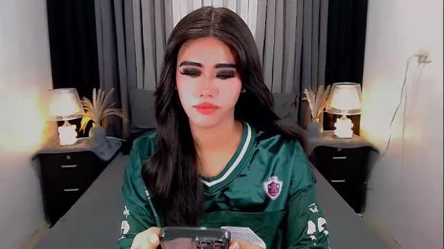 Image 10 of jhulianagrey Stream on Chaturbate on 3 months ago