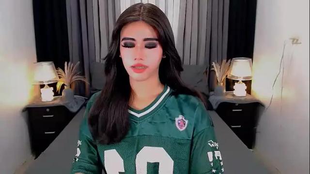 Image 11 of jhulianagrey Stream on Chaturbate on 3 months ago