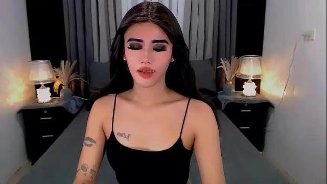 Image 11 of jhulianagrey Stream on Chaturbate on 2 months ago