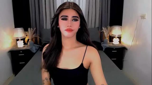 Image 12 of jhulianagrey Stream on Chaturbate on 2 months ago