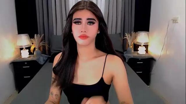 Image 2 of jhulianagrey Stream on Chaturbate on 2 months ago
