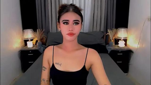 Image 11 of jhulianagrey Stream on Chaturbate on 2 months ago