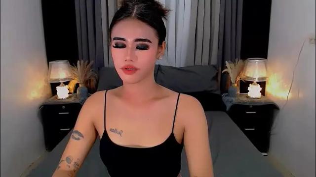 Image 12 of jhulianagrey Stream on Chaturbate on 2 months ago