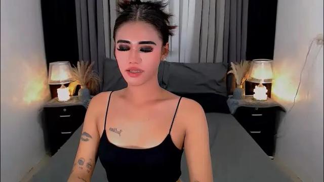 Image 10 of jhulianagrey Stream on Chaturbate on 2 months ago
