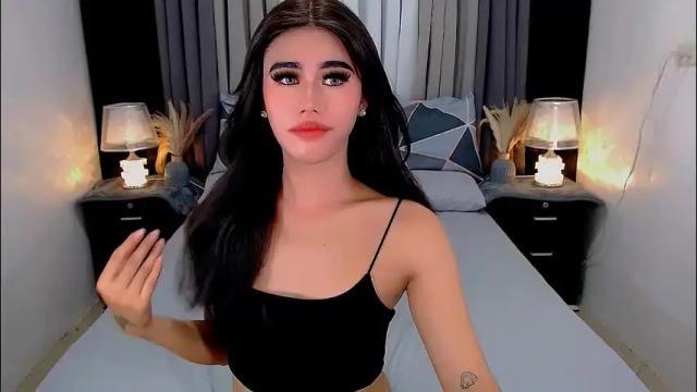 Image 4 of jhulianagrey Stream on Chaturbate on 2 months ago