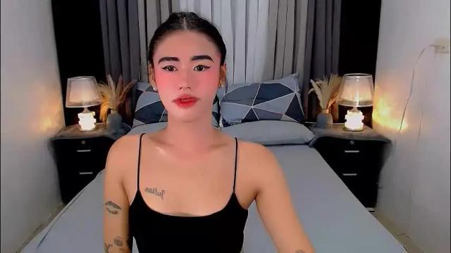 Image 3 of jhulianagrey Stream on Chaturbate on 2 months ago