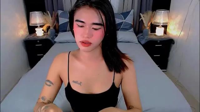 Image 11 of jhulianagrey Stream on Chaturbate on 2 months ago
