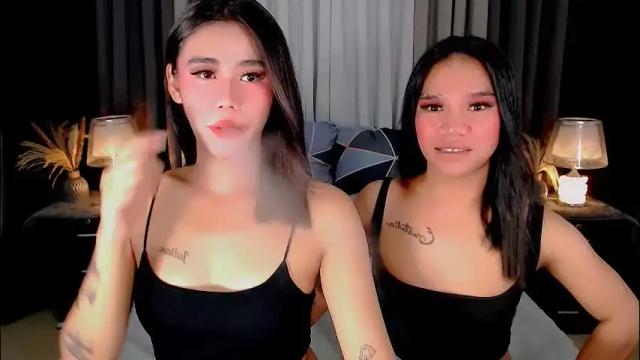 Image 2 of jhulianagrey Stream on Chaturbate on 1 month ago
