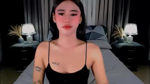Image 12 of jhulianagrey Stream on Chaturbate on 1 month ago