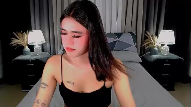 Image 8 of jhulianagrey Stream on Chaturbate on 1 month ago