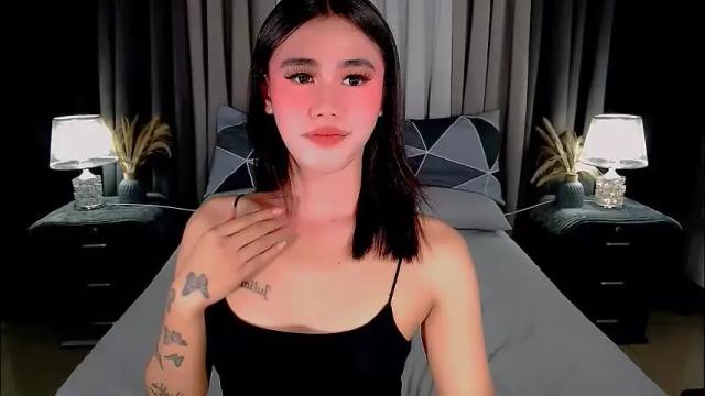 Image 10 of jhulianagrey Stream on Chaturbate on 1 month ago