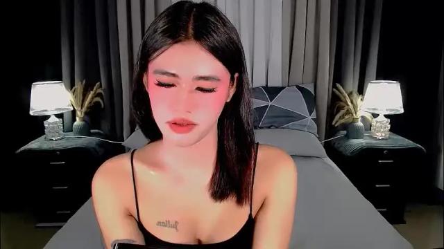 Image 12 of jhulianagrey Stream on Chaturbate on 1 month ago
