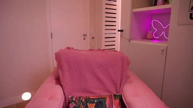 Image 12 of jhulysex Stream on Chaturbate on 1 month ago