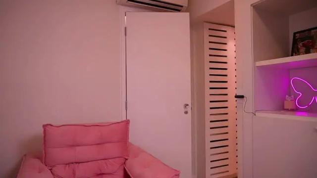 Image 6 of jhulysex Stream on Chaturbate on 28 days ago